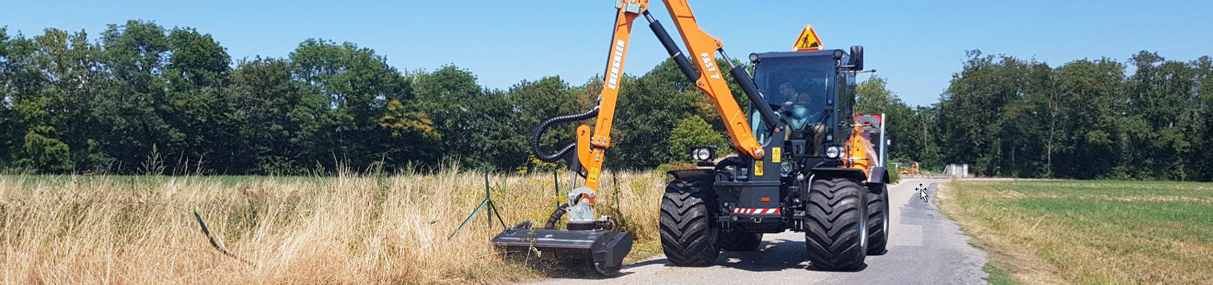 Roadside Maintenance - Self-propelled