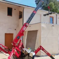 Alquiler de Mini Grúa + Ventosa para Instalación de Paneles Solares